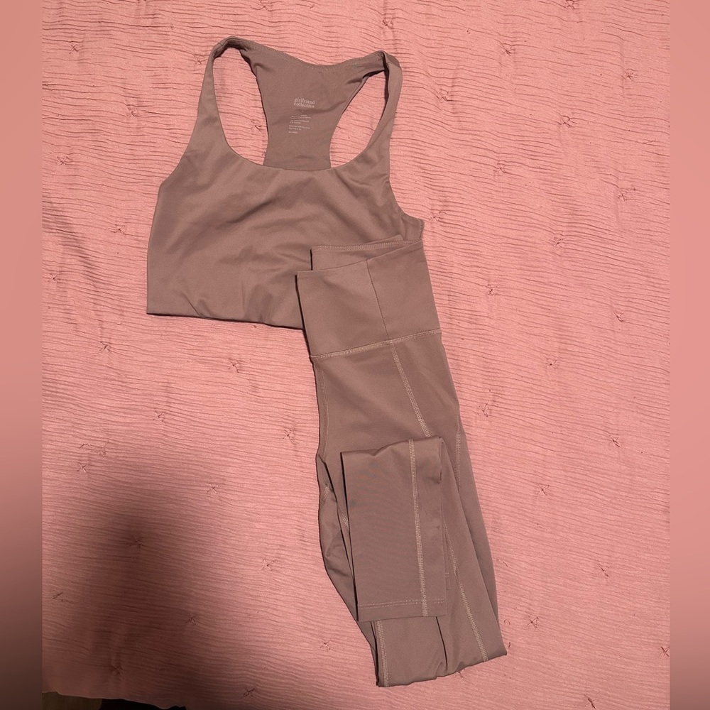 Girlfriend Collective Set